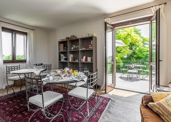 Alta The Adults Only Boutique Bed & Breakfast Vigliano d'Asti